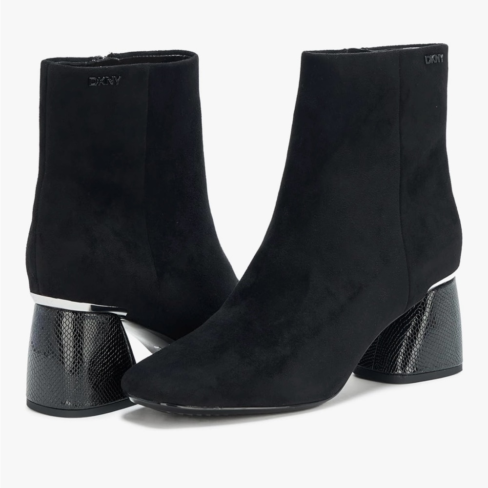 NWOT DKNY Caleena black bootie